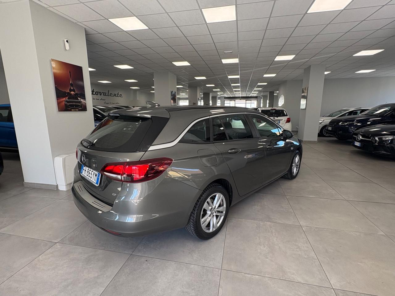 Opel Astra 1.6 CDTi 110CV E6B anno2017 neopatentati