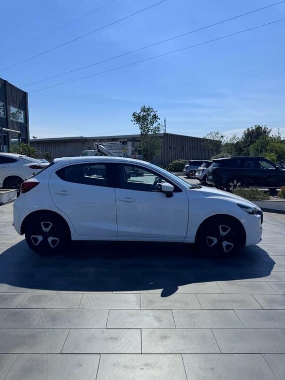 Mazda 2 1.5 e-Skyactiv G M Hybrid Centre-Line Convenience Pack navi 6MT