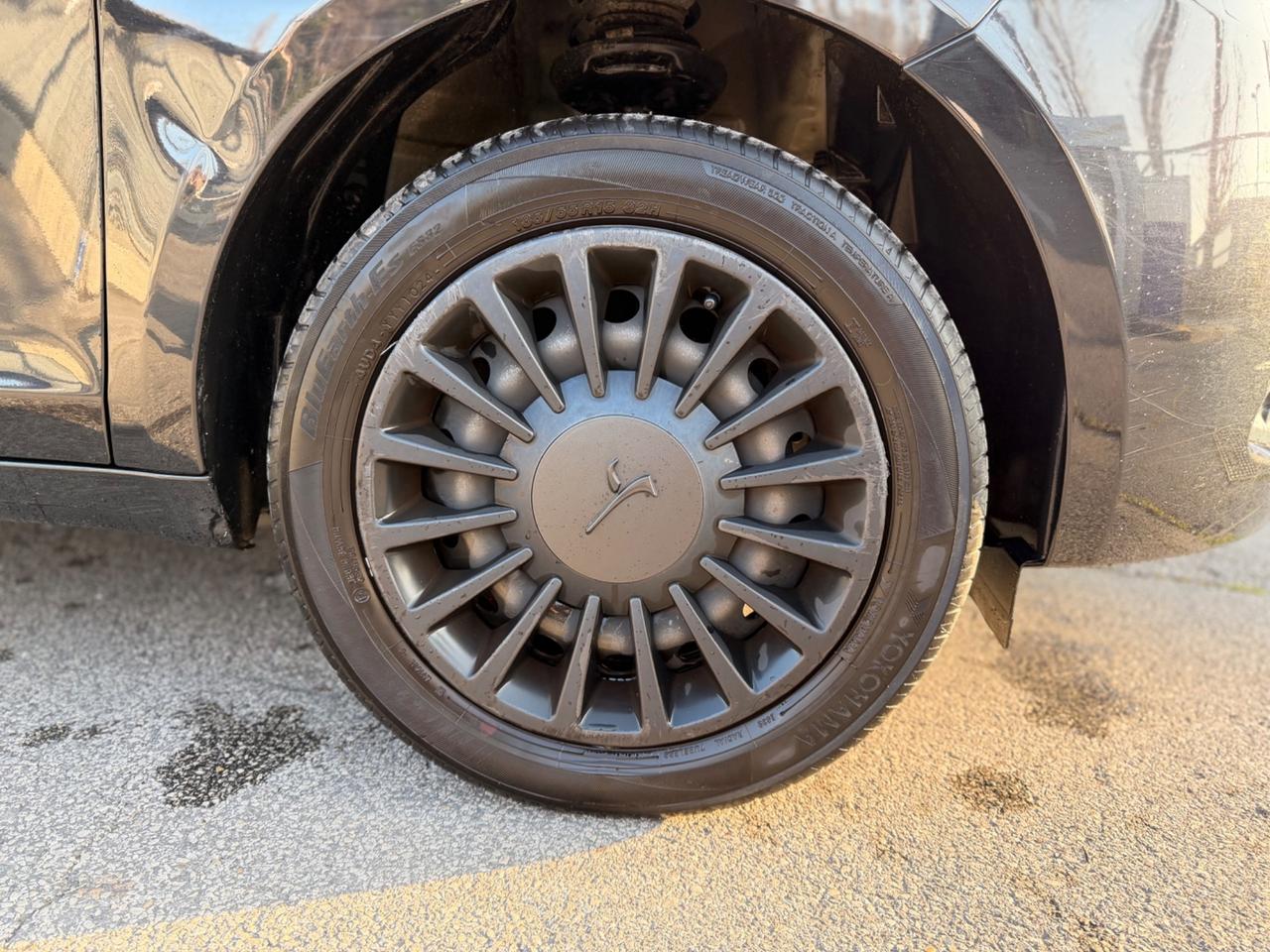 Lancia Ypsilon 1.0 FireFly 5 porte S&S Hybrid Alberta Ferretti