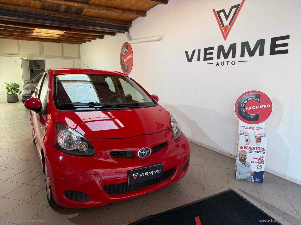 TOYOTA Aygo 1.0 12V VVT-i 5p.Deep Oc. Conn. MMT