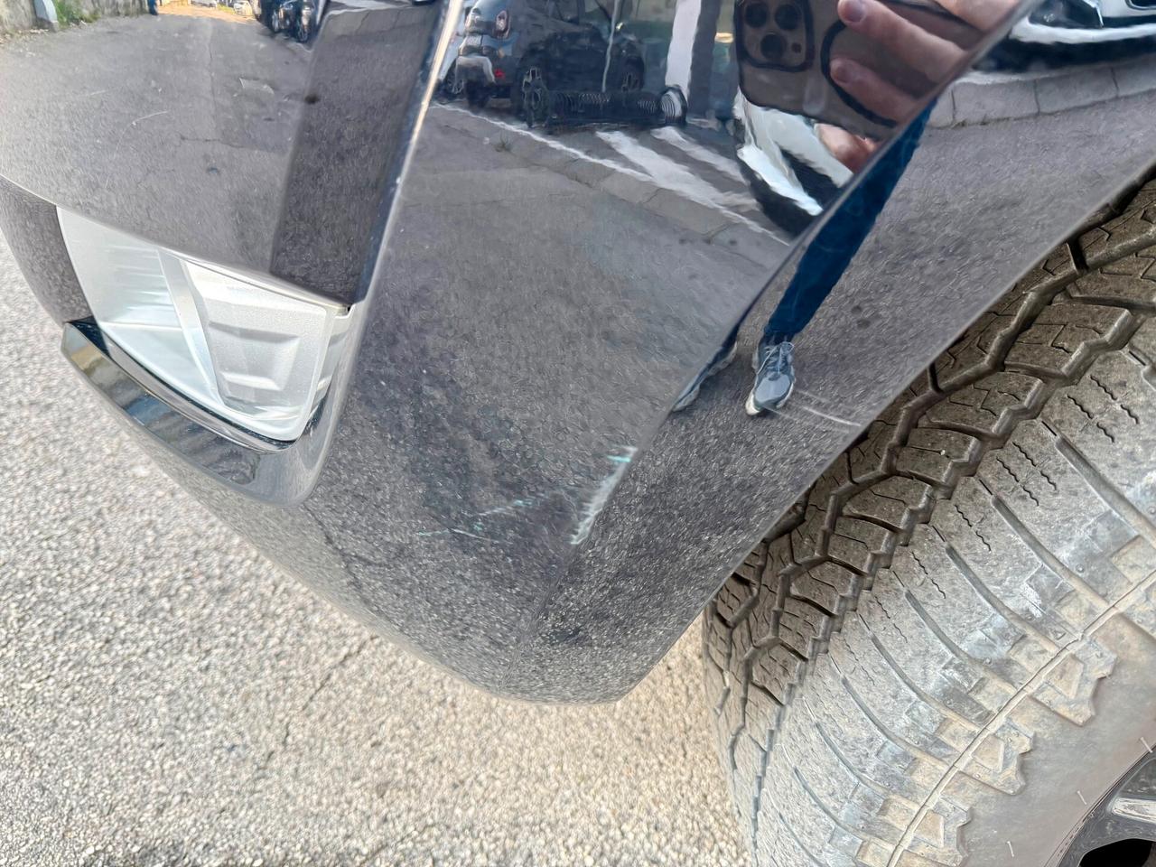 Ford Ranger 3.2 tdci double cab Limited 200cv auto con Cassone