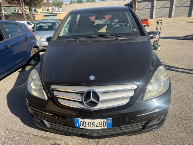 MERCEDES-BENZ B 180 CDI Sport senza nessun lavoro da fare