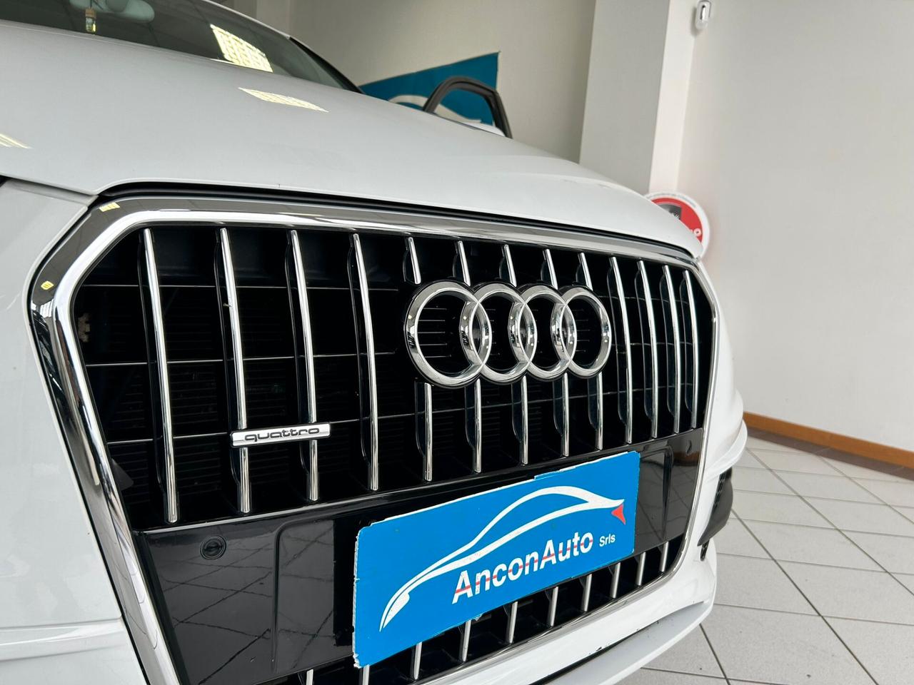 Audi Q3 2.0 TDI quattro allestimento Sline 2015