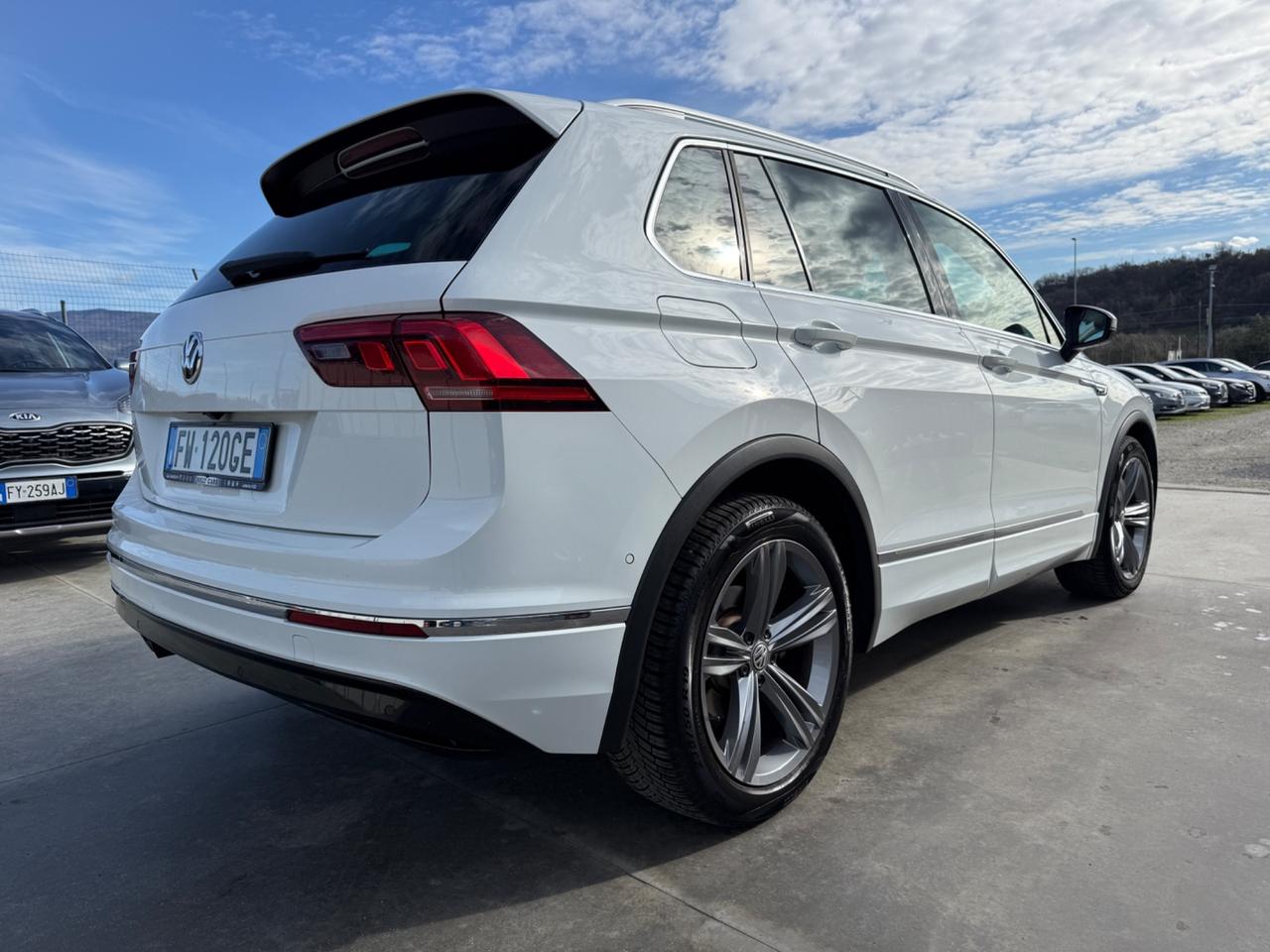 Volkswagen Tiguan 1.6 TDI R Line 2019