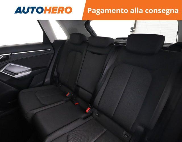 AUDI Q3 35 TDI S line edition