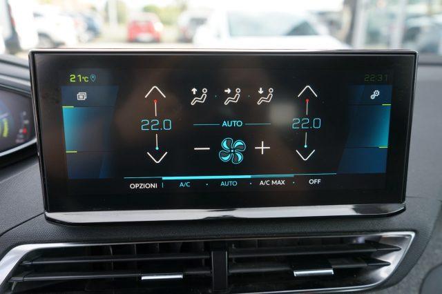 PEUGEOT 3008 Hybrid4 300 e-EAT8 GT