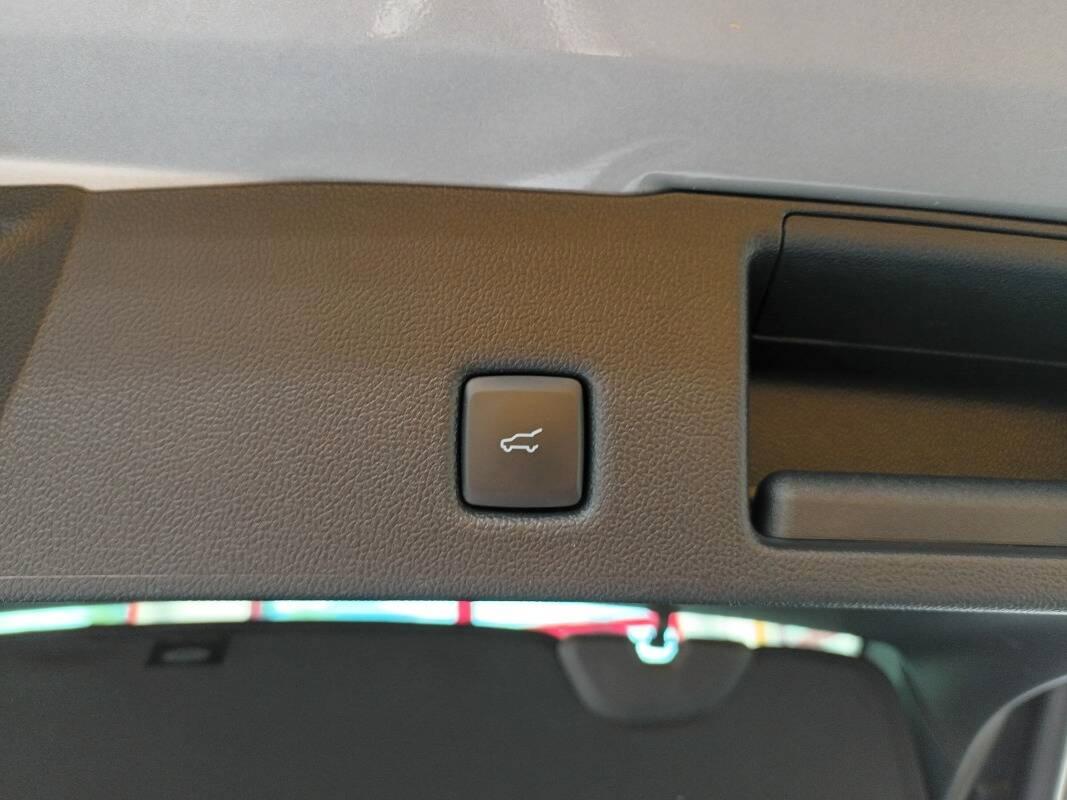 Ford Kuga 2.5 PLUG-IN HYBRID 225 CV ST-Line X