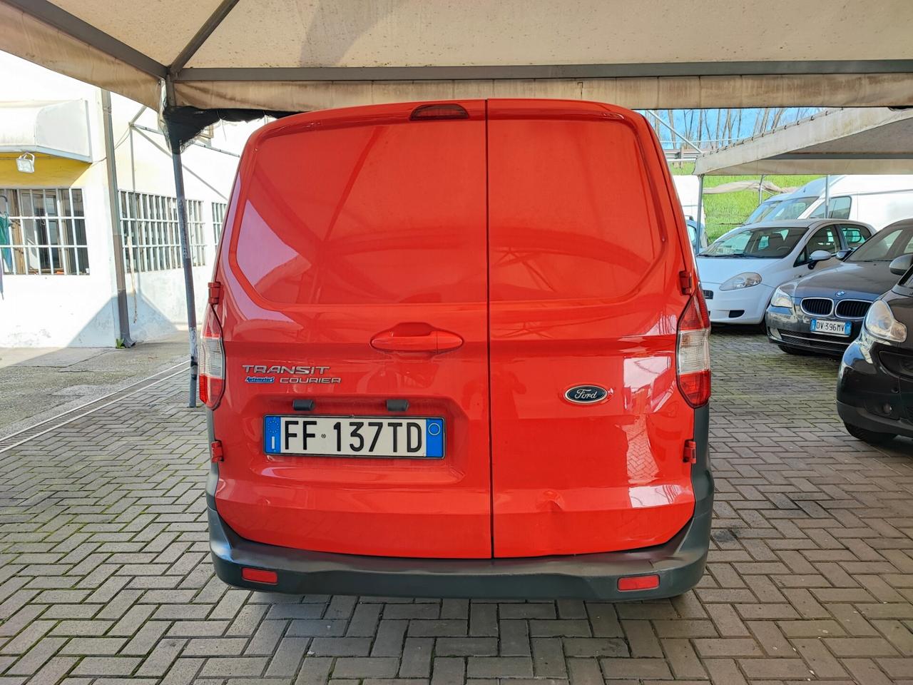 Ford Courier Euro 6B Tdci