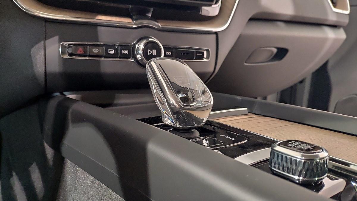 VOLVO Xc60 B5 Mild Hybrid Awd Automatico Plus Dark