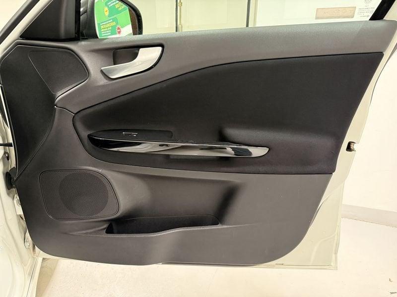 Alfa Romeo Giulietta Giulietta 1750 TBi Quadrifoglio Verde