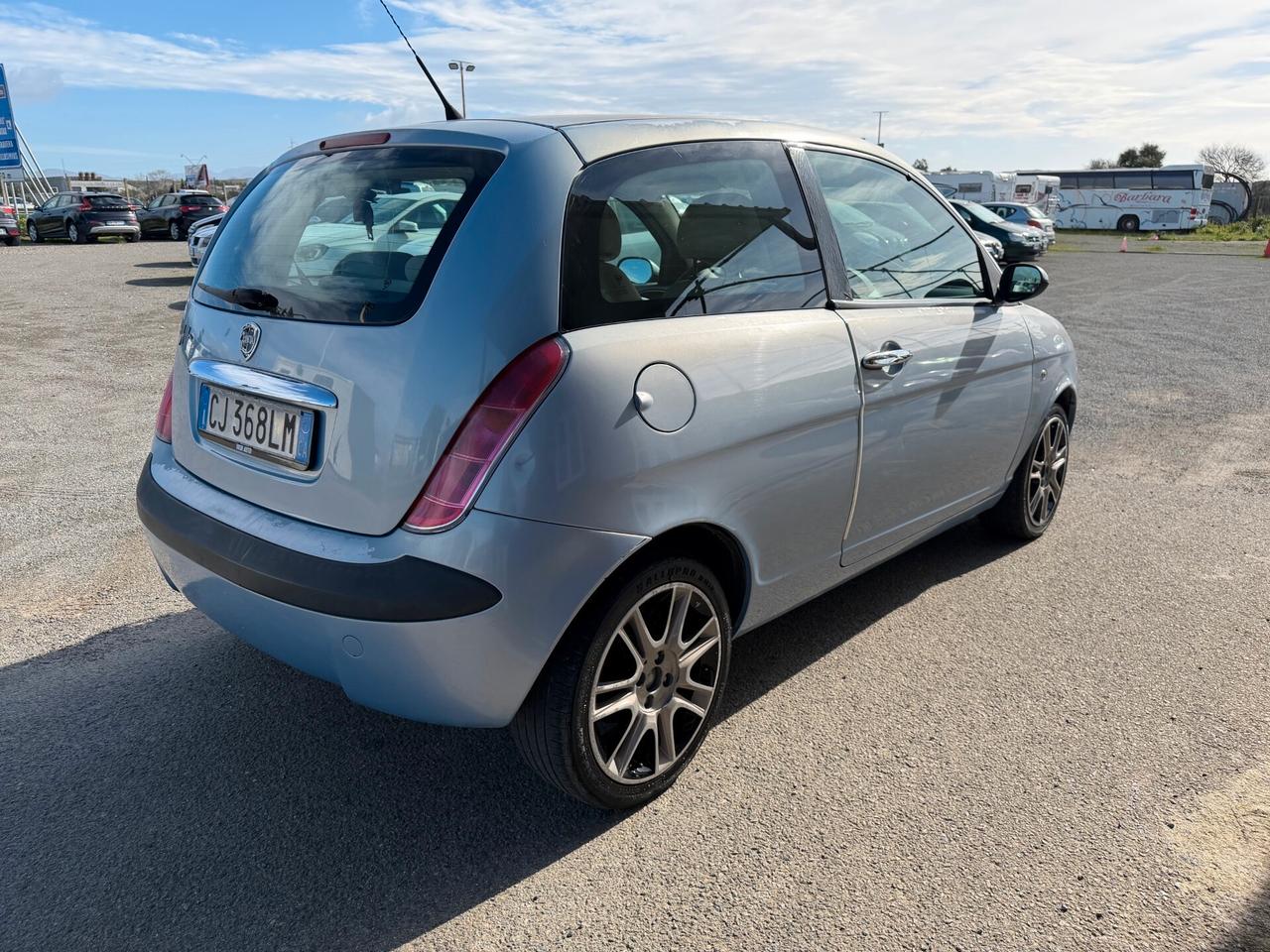 LANCIA Ypsilon 1.2 Benzina NEOPATENTATI