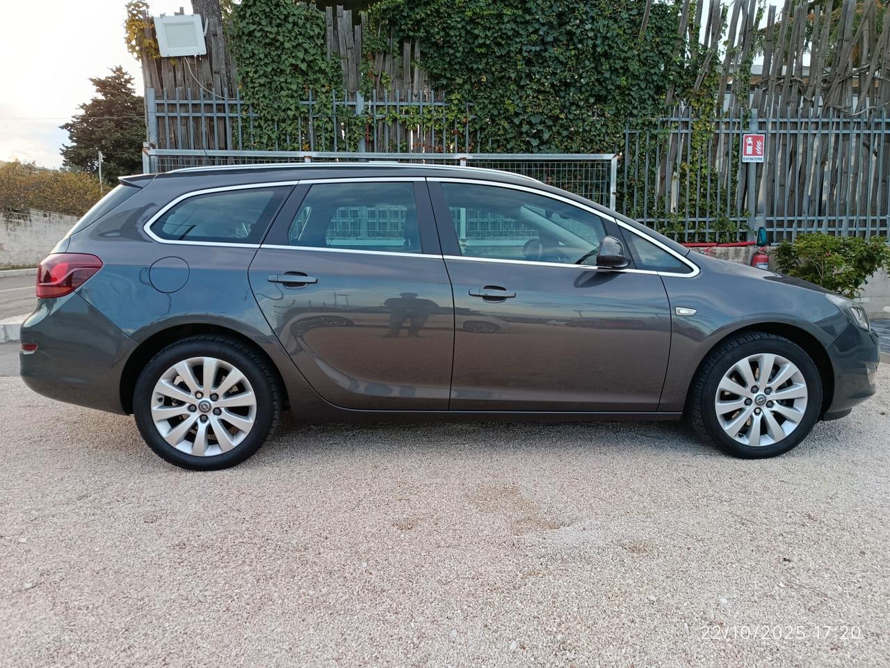 Opel Astra 1.7 CDTI 125CV Sports Tourer Elective EURO 3800 VISTA E PIACIUTA 4700 CON GARANZIA