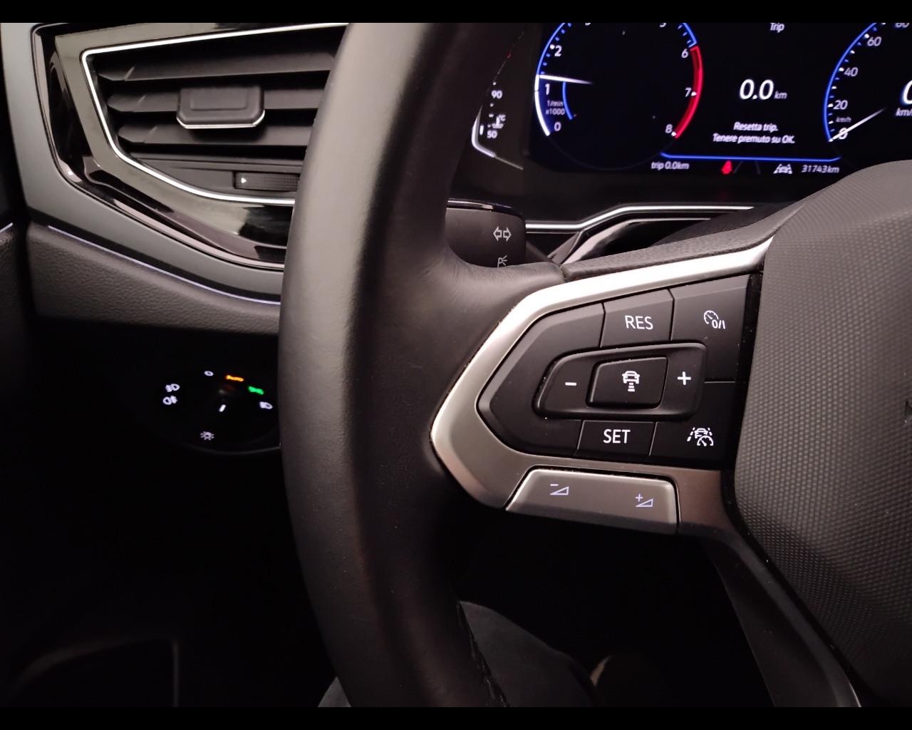 VOLKSWAGEN Taigo - Taigo 1.0 tsi R-Line 115cv