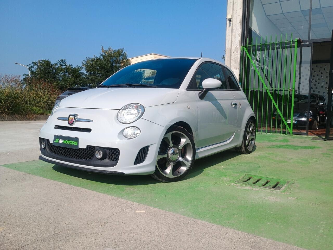 Abarth 595 1.4 160CV ESSESE