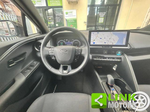 TOYOTA C-HR 2.0 Hybrid E-CVT Trend