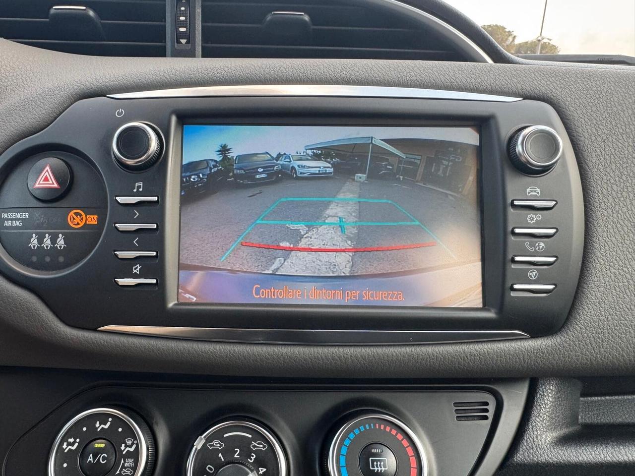 Toyota Yaris 1.0 BENZ 72CV 5P ACTIVE FULL OPTIONAL 2019