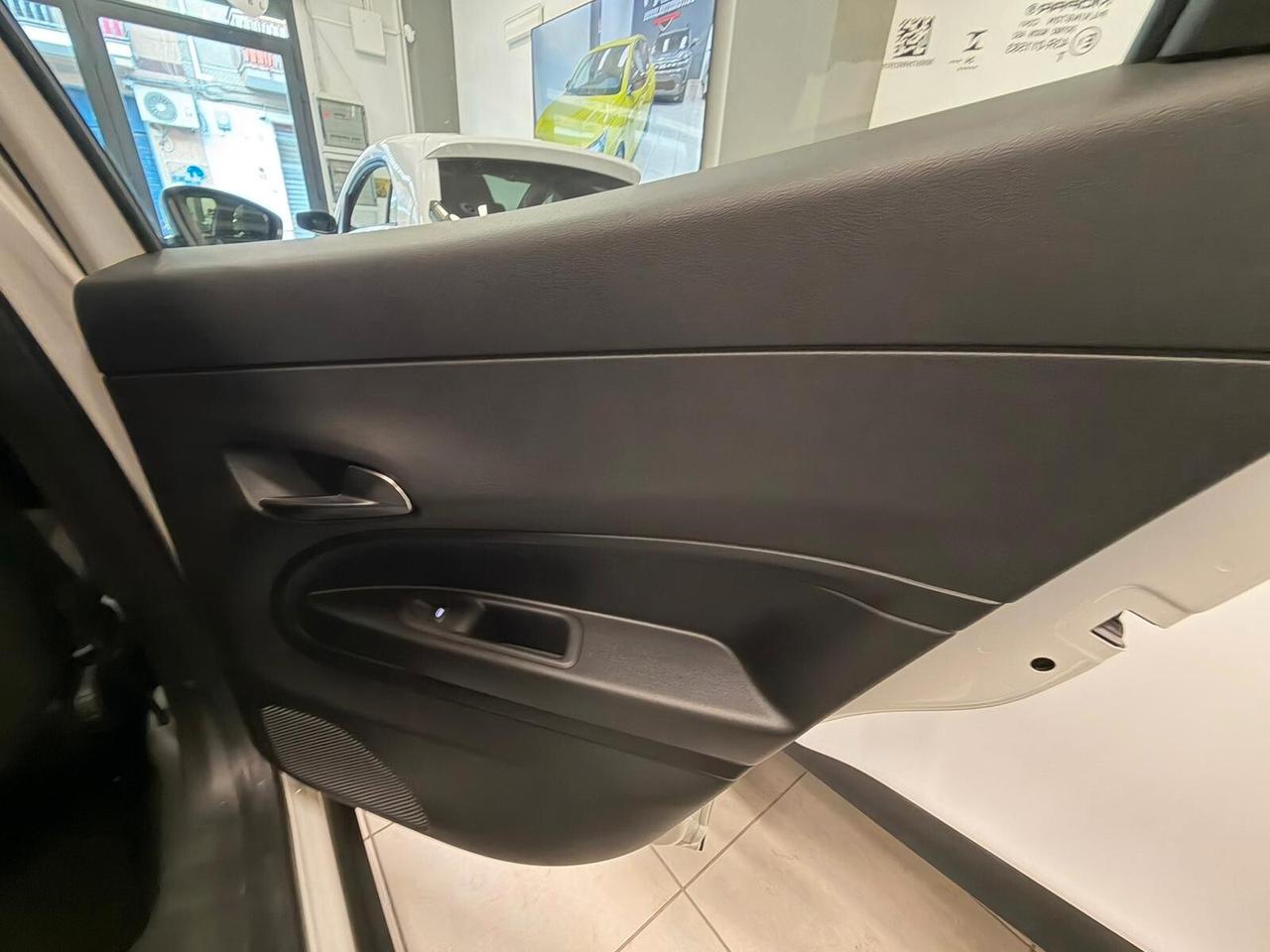 Alfa Romeo Junior 1.2 145 CV Hybrid eDCT6 RATE DA 260 AL MES