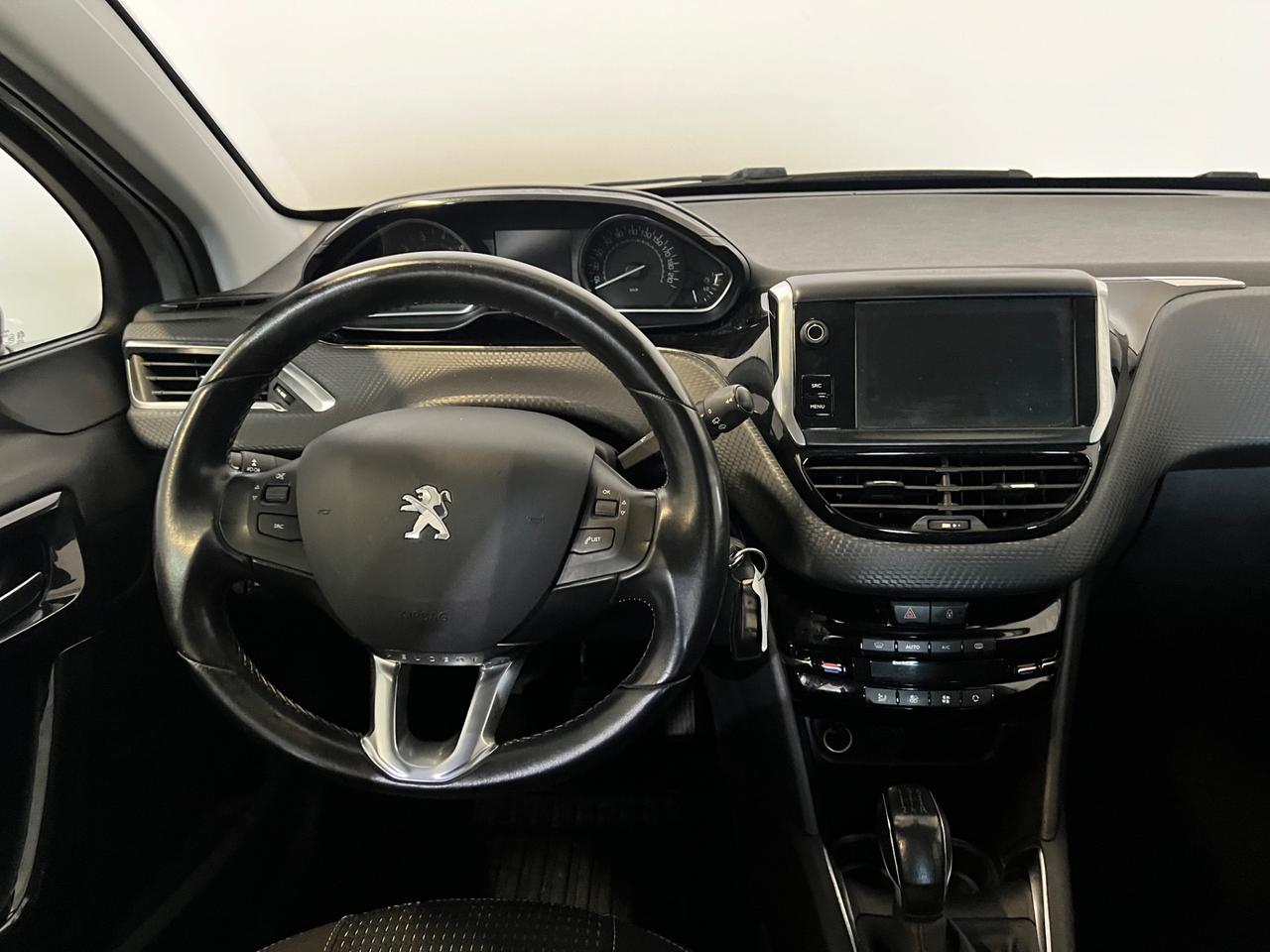 Peugeot 208 PureTech 82 5 porte Allure