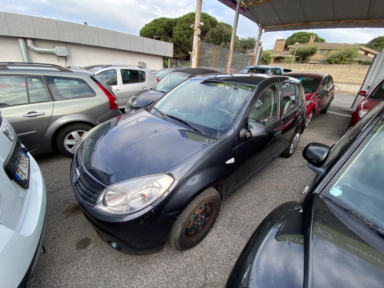 Dacia Sandero 1.2 16V GPL 75CV Embleme