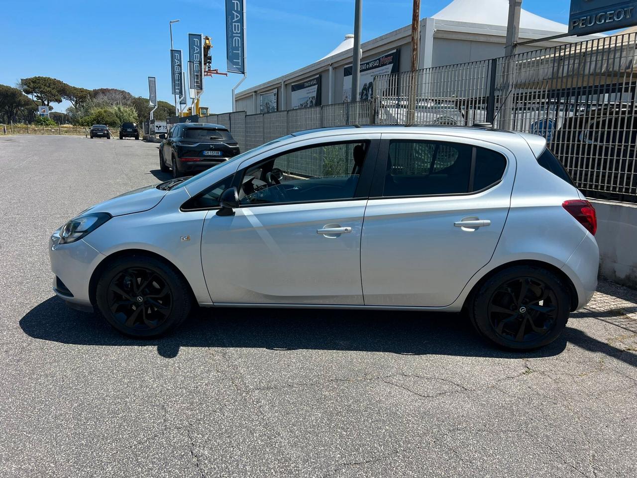 Opel Corsa 1.2 Coupé Black Edition 5porte