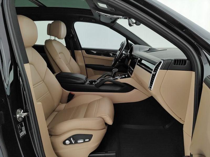 Porsche Cayenne 3.0 V6
