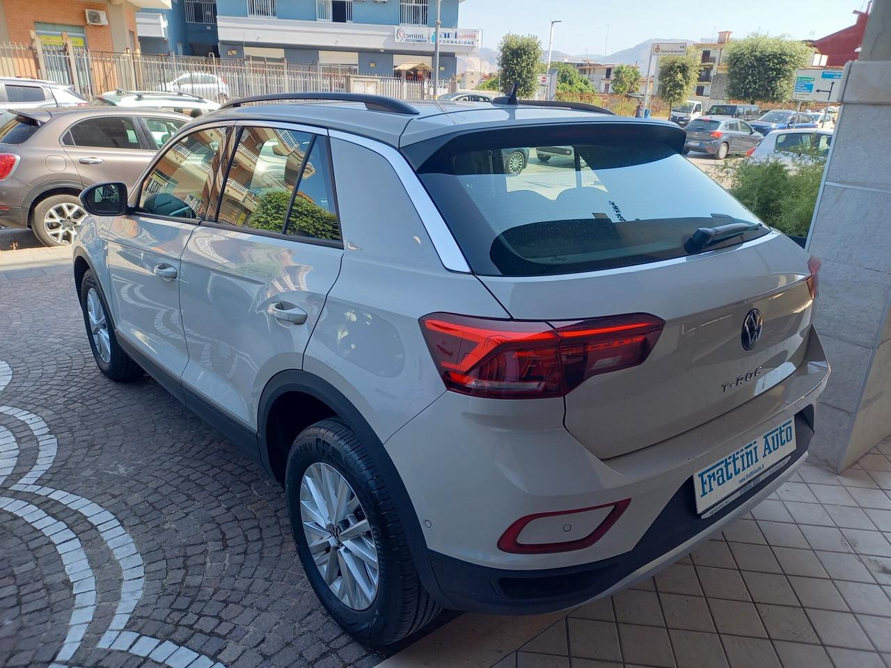 Volkswagen T-Roc 1.0 TSI Life