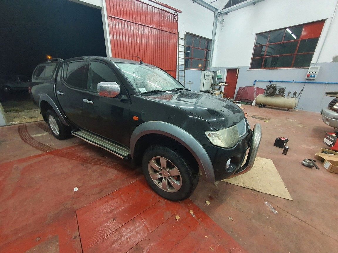 Mitsubishi L200 2.5 DI-D 178CV Cabina Doppia Intense