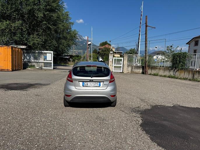 Ford Fiesta 1.2 16V 3p. Ghia