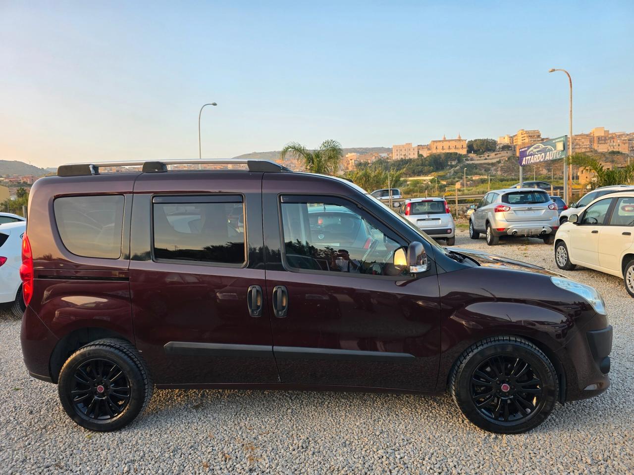Fiat Doblo Doblò 1.6 5 posti