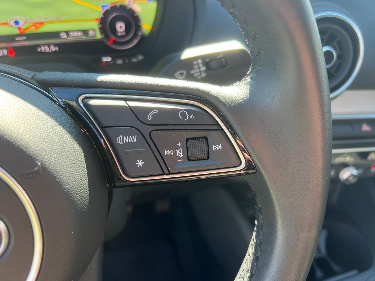 Audi Q2 35TDI S-tronic S-line-2023"GARANZIA 2028"