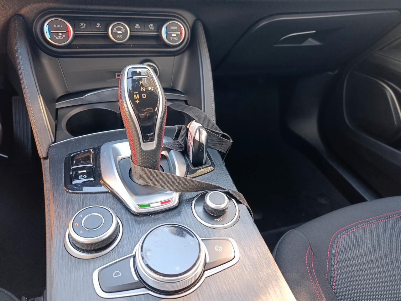 Alfa Romeo Stelvio 2.2 Turbodiesel 190 CV AT8 Q4 Business"accetto permuta"