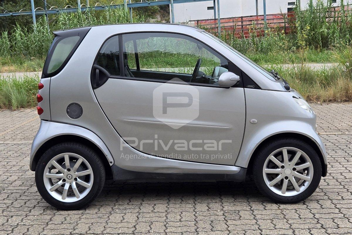 SMART fortwo 700 coupé passion (45 kW)