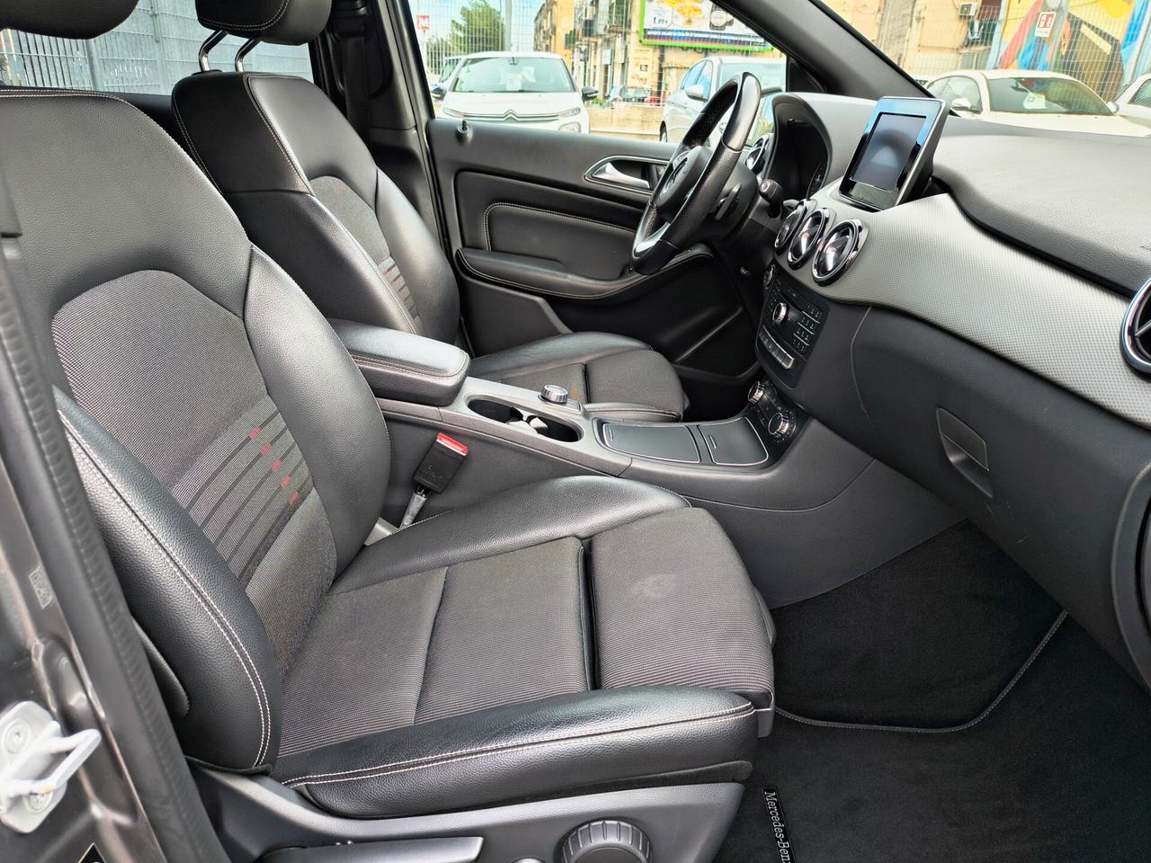 MERCEDES-BENZ B 180 DIESEL AUTOMATICA PREMIUM 2018