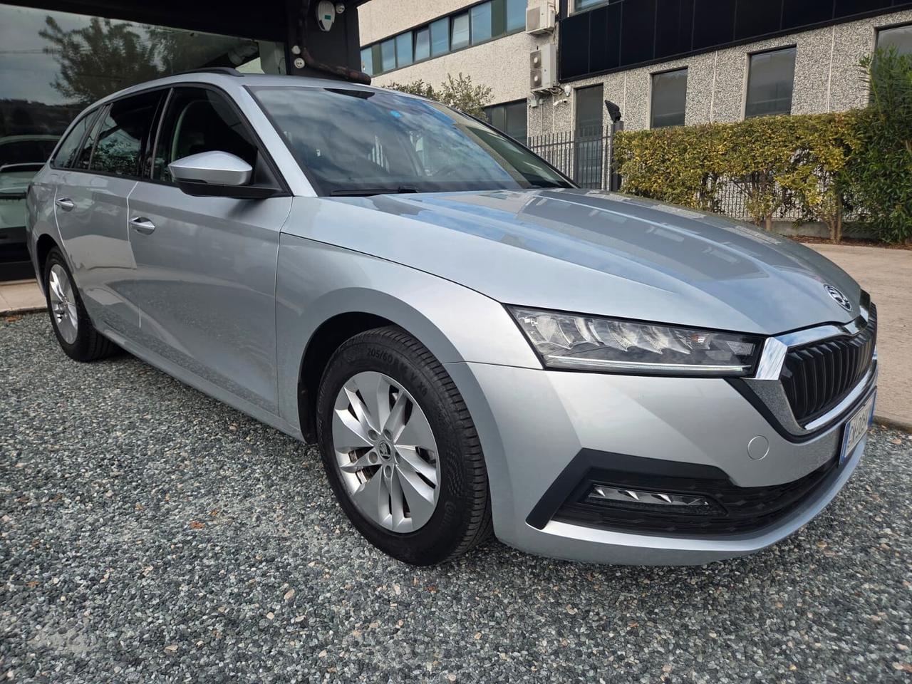 Skoda Octavia 2.0 TDI EVO SCR Wagon Ambition