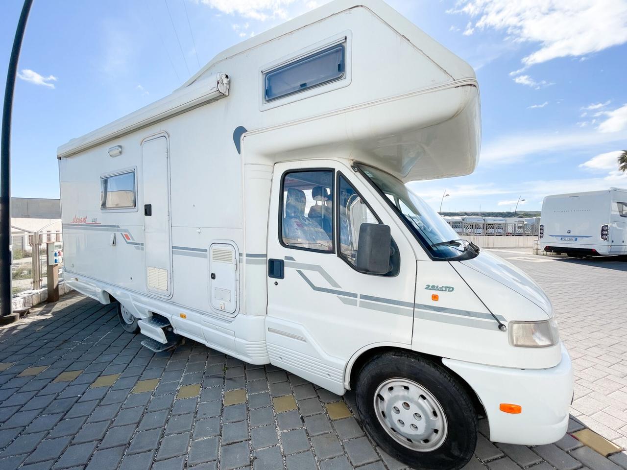 Ci International Elegant 440