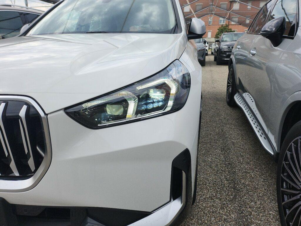 BMW X1 18 d X-Line Edition Signature sDrive DCT