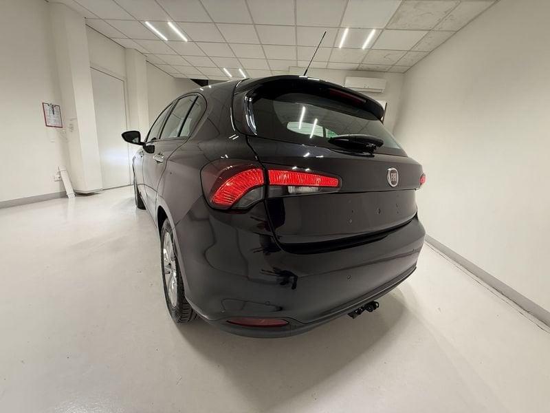 FIAT Tipo Tipo 1.4 5Pt Lounge