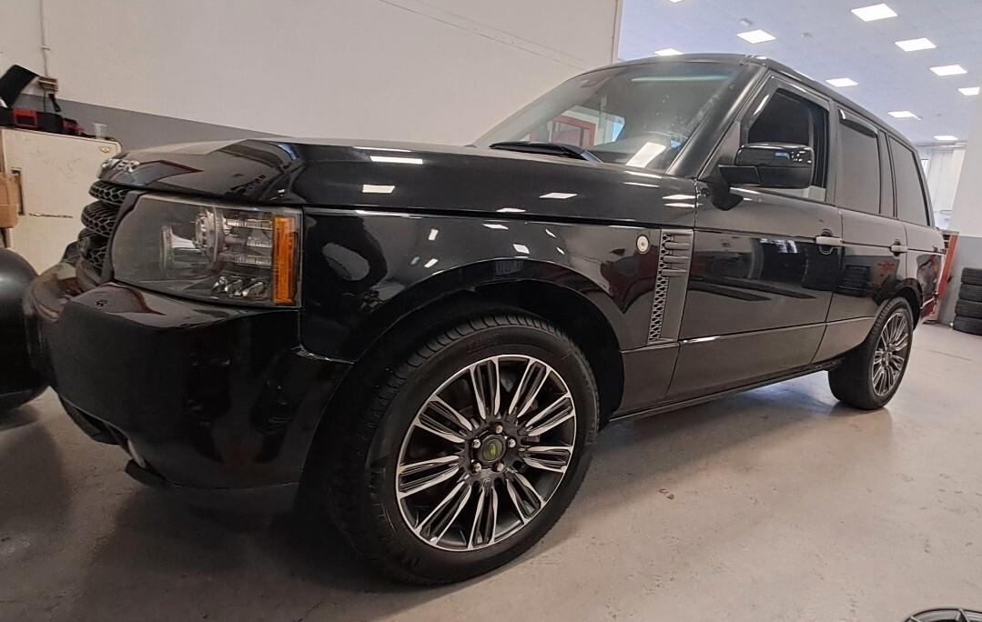 Land Rover Range Rover Range Rover 4.4 TDV8 Autobiography