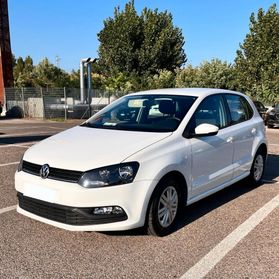 VOLKSWAGEN POLO 1.4 TDI UNIPRO. NEOPATENTATI