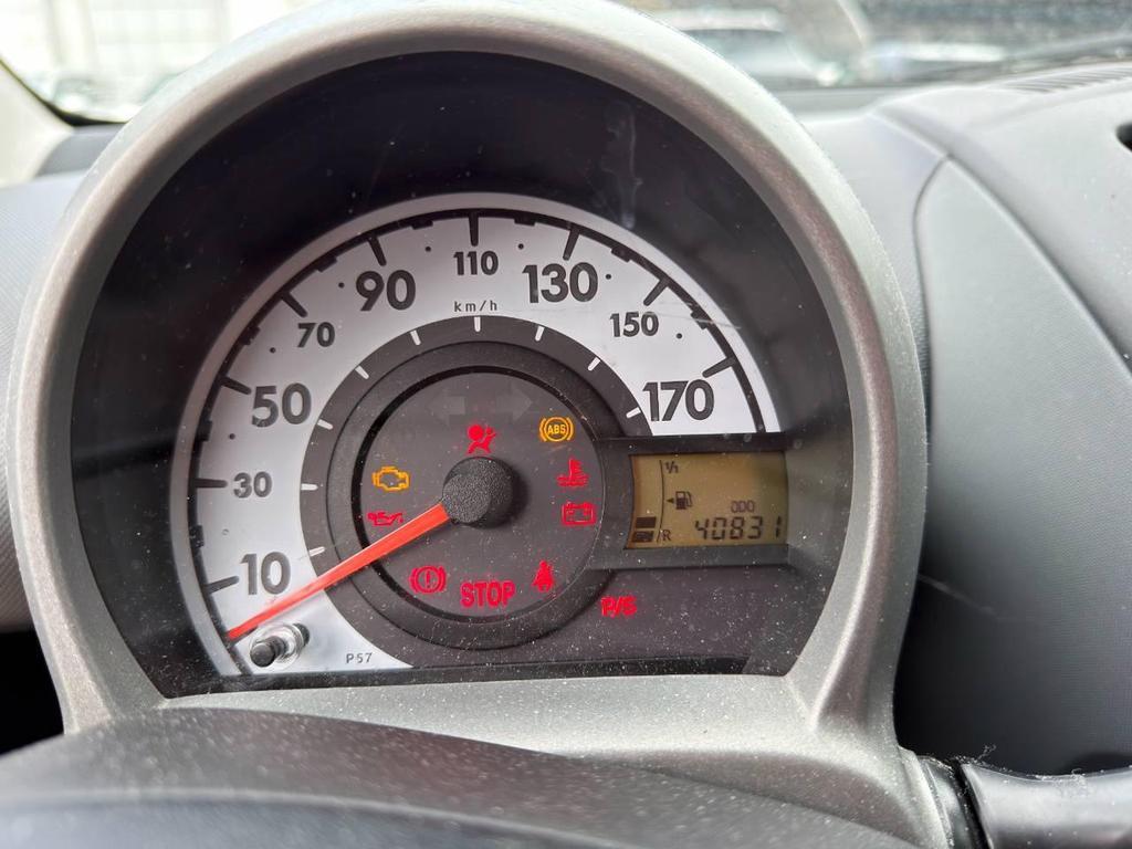 Toyota Aygo 5 Porte 1.0 VVT-i Sol Red Edition