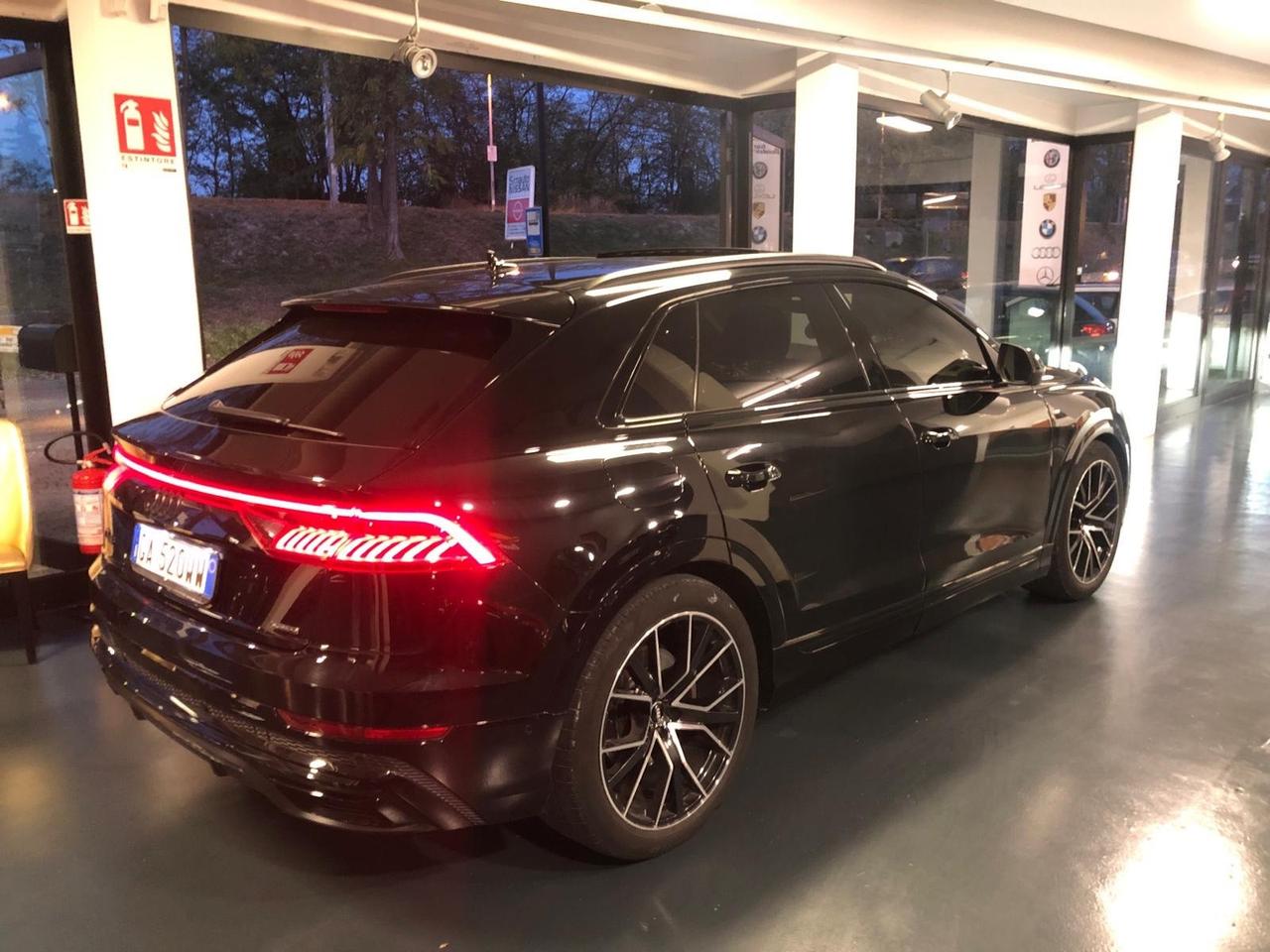 Audi Q8 50 TDI 286 CV quattro tiptronic Sport