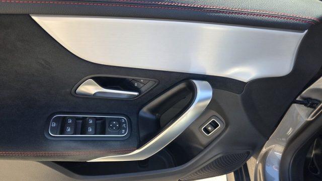MERCEDES-BENZ CLA 250 e hybrid EQ Premium Amg PERMUTE UNICOPROPR. NEOPAT