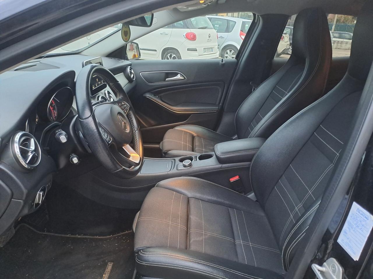 Mercedes-benz GLA 180 d Automatic Sport