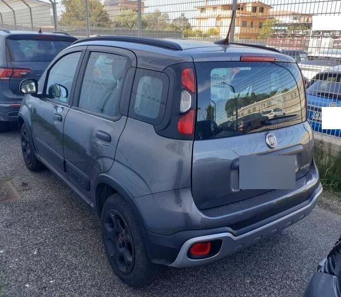 FIAT PANDA 1.0 CROSS 4x4 - NEOPATENTE