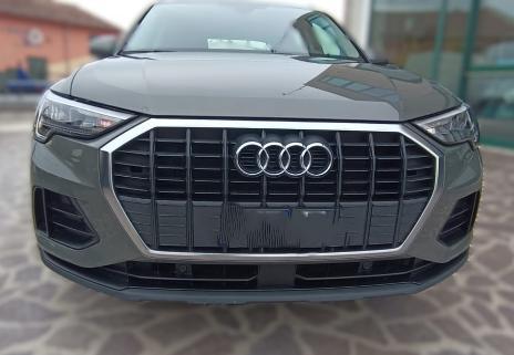 Audi Q3 35 1.5 tfsi mhev Business s-tronic