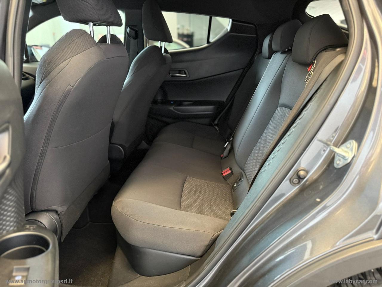 TOYOTA C-HR 1.8 Hybrid E-CVT 2WD Lounge