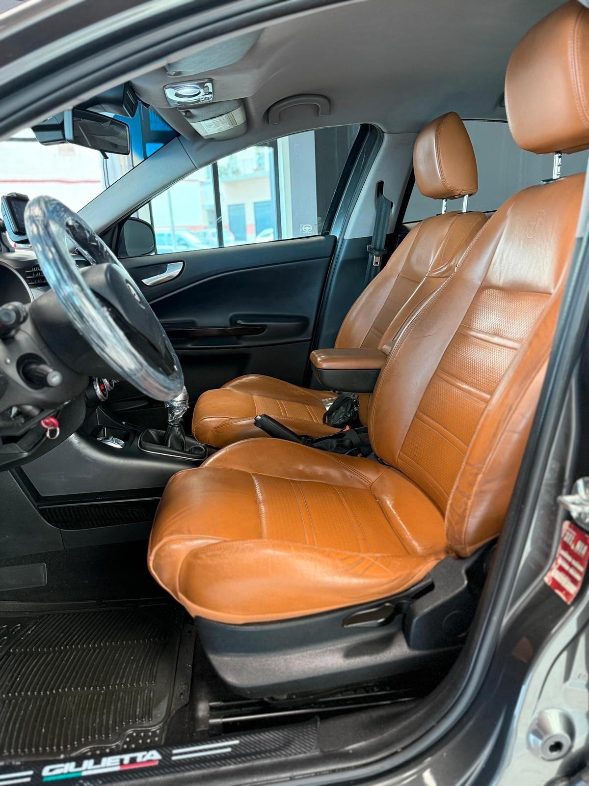 Alfa Romeo Giulietta 1.6 JTDm-2 105 CV Exclusive