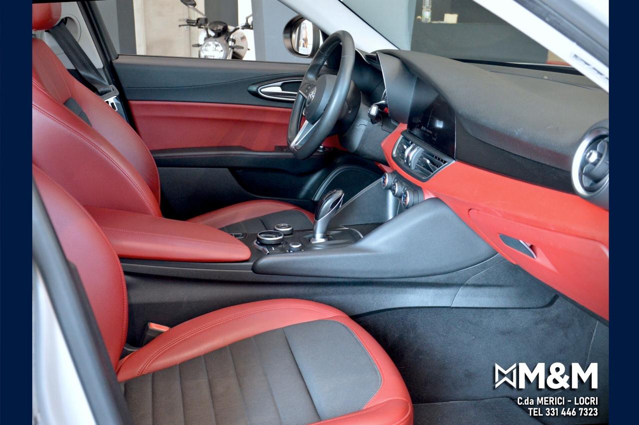 Alfa Romeo Giulia 2.2 Turbodiesel 150 CV AT8