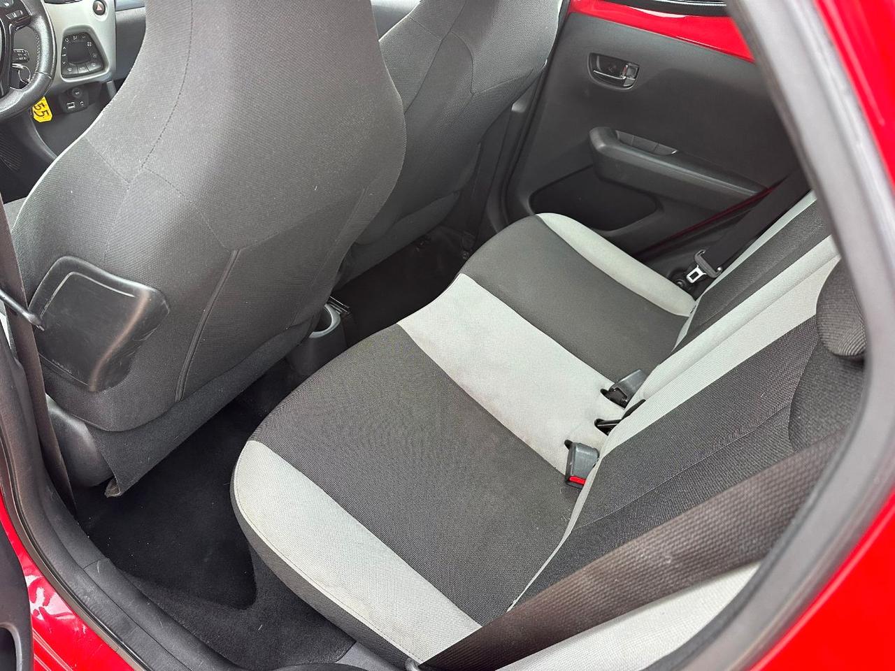 Toyota Aygo 5 Porte Aygo 5p 1.0 x-cool my15