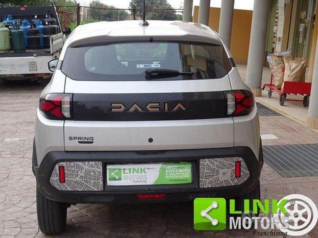 LINK MOTORS: DACIA SPRING EIFFEL 65